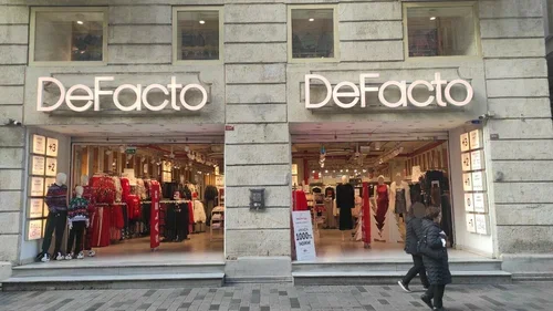 Defacto Mağazaları Beyoğlu